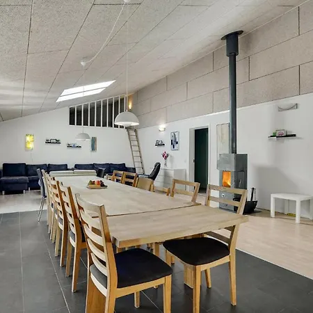 Cozy In With Sauna Ferienhaus